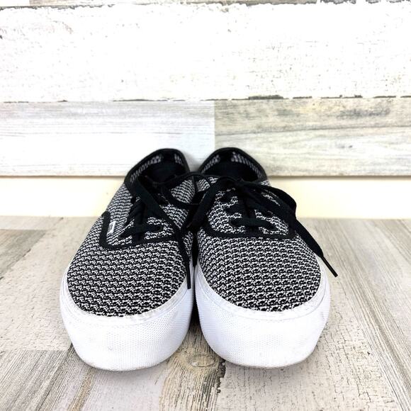VANS The Authentic Platform 2.0 in Black and True White  Vans Womens 10.5 Authentic Platform 2.0 Black White Canvas Sneaker Casual NEW